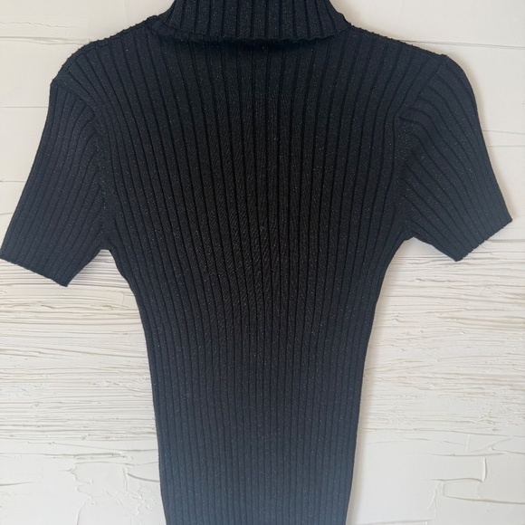 Guess Ribbed Turtleneck Sweater Black Size Small | Perfect Condition | Classic - Picture 7 of 8